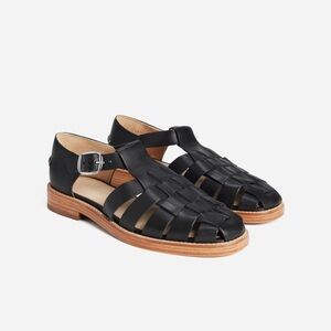 Everlane Black Leather Fisherman Sandals